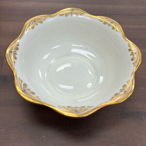 Vtg Poole China Candy Dish 🥰